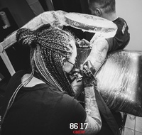 Татуировка в стиле blackwork — рукав